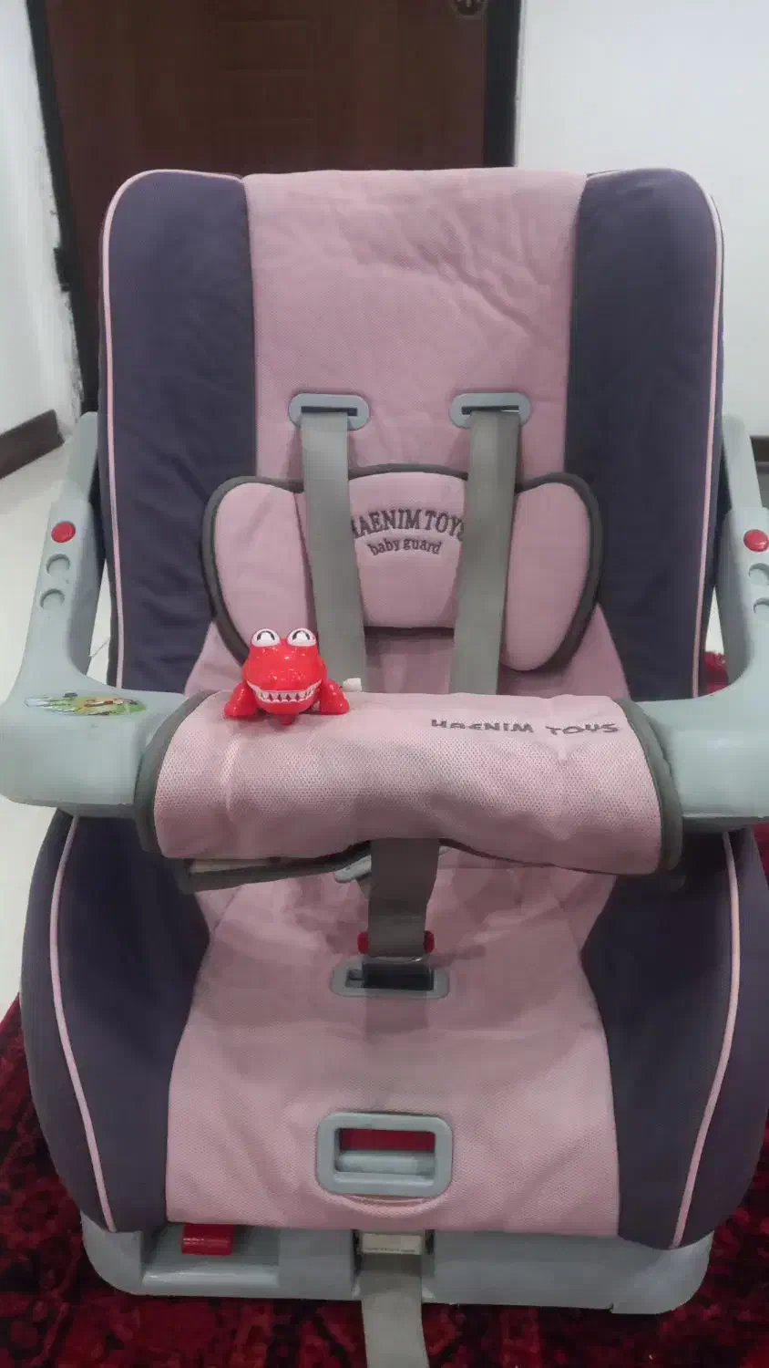 صندلی کودک ماشین|تخت و صندلی بچه|اهواز, گلستان|دیوار