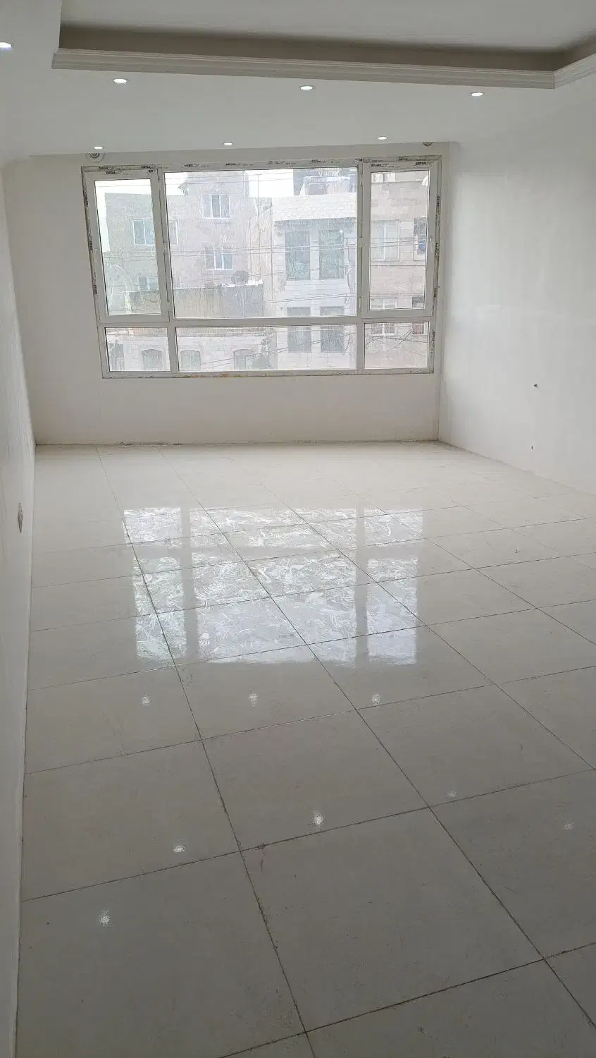 ۹۵ متر ۲ خواب (کلید نخورده رو به نما) بر جمهوری|فروش آپارتمان|قدس, شهرقدس|دیوار