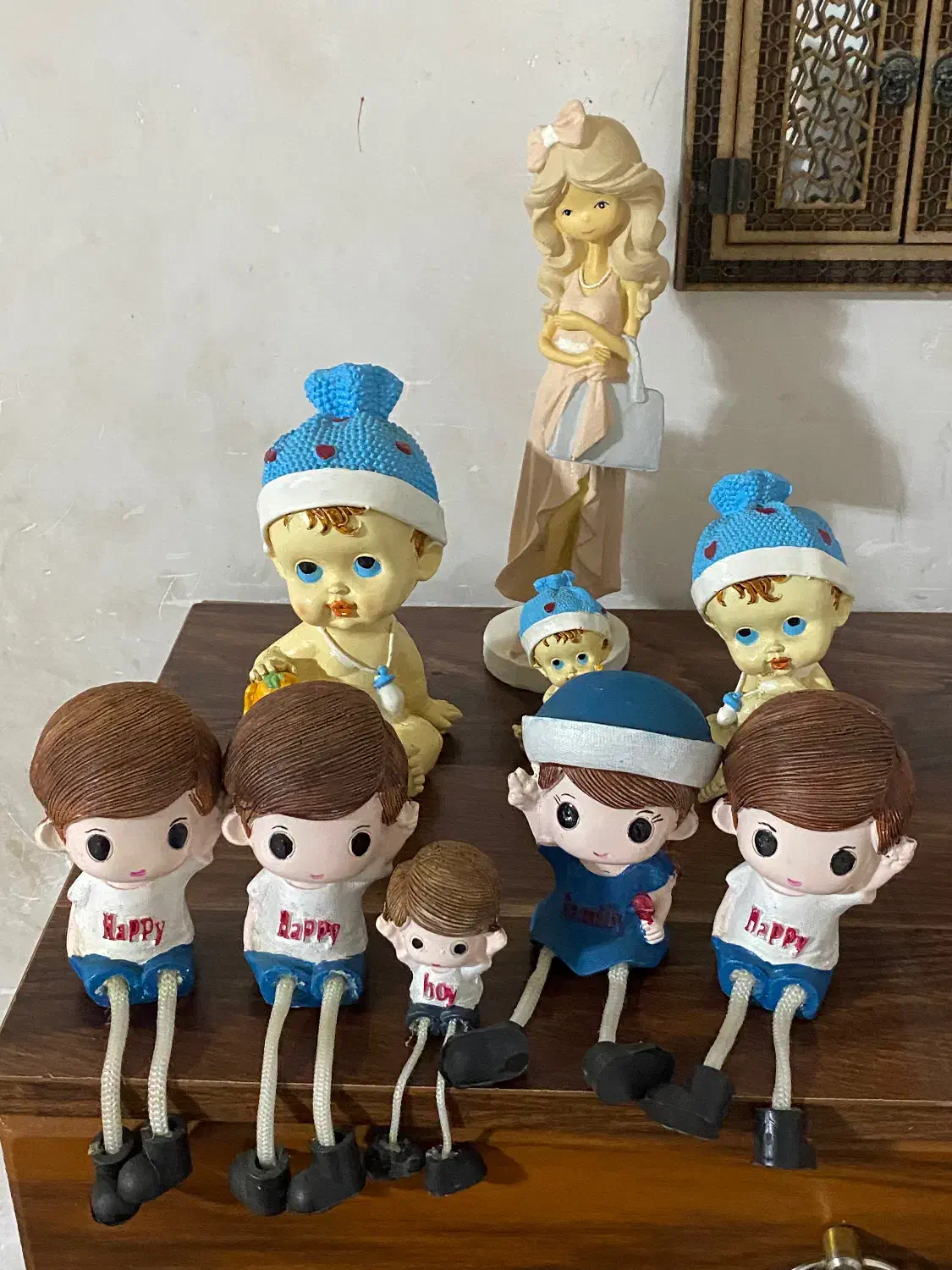 مجسمه|کلکسیون اشیاء عتیقه|قم, کلهری|دیوار