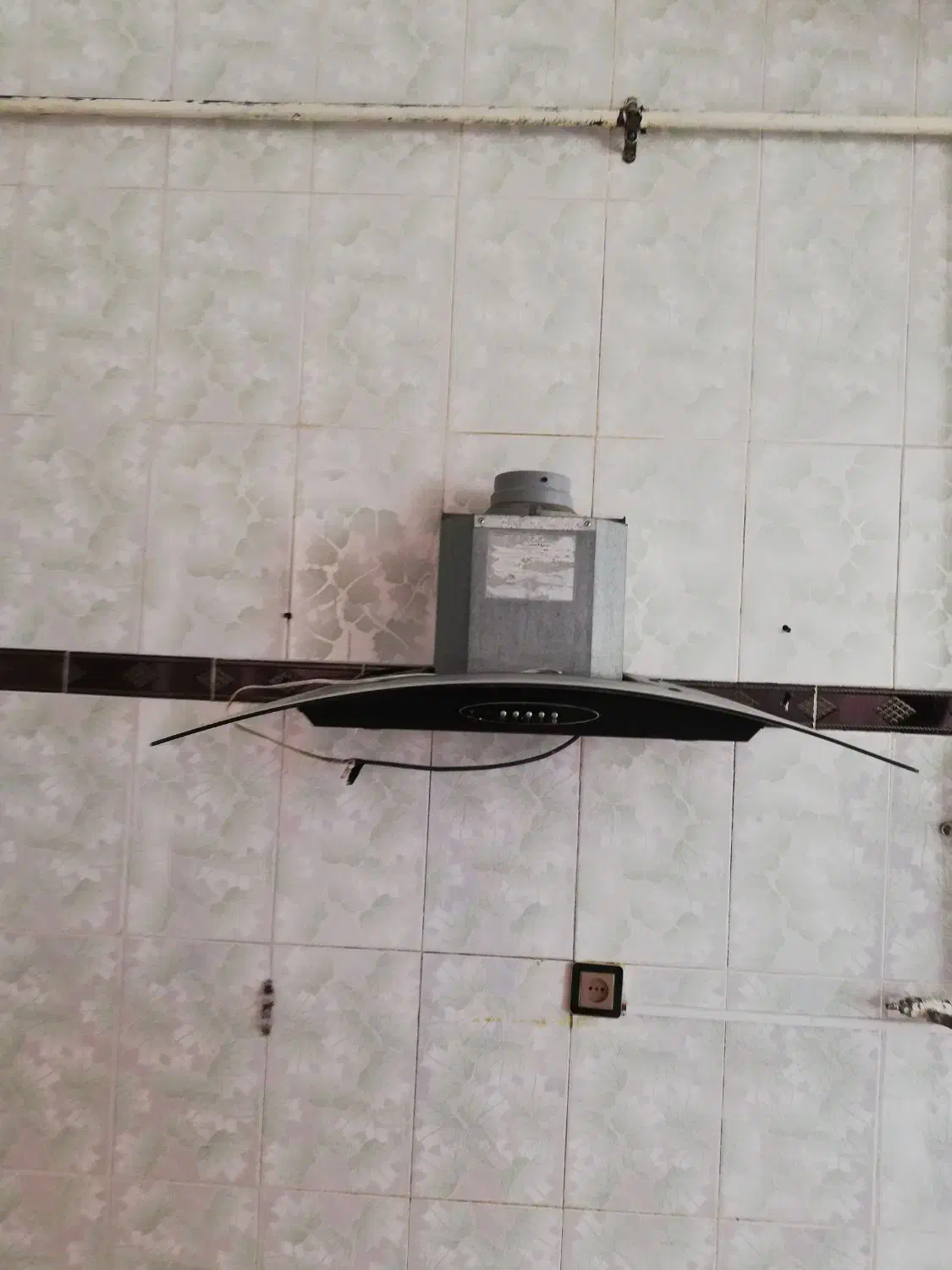 هود و اجاق گاز پنج شعله آشپزخانه|اجاق گاز و لوازم برقی پختوپز|فیروزآباد (فارس), |دیوار