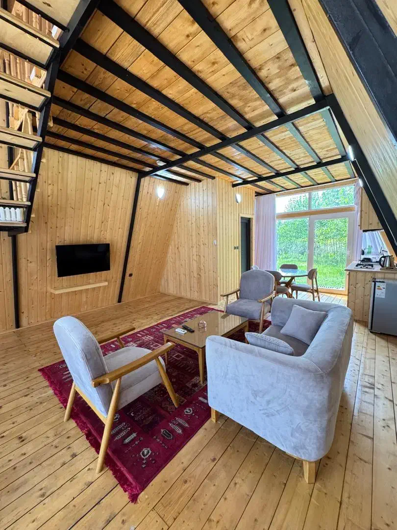 کلبه لاکچری تک خواب کنار تالاب انزلی|اجارهٔ کوتاهمدت ویلا و باغ|بندر انزلی, جزیره|دیوار