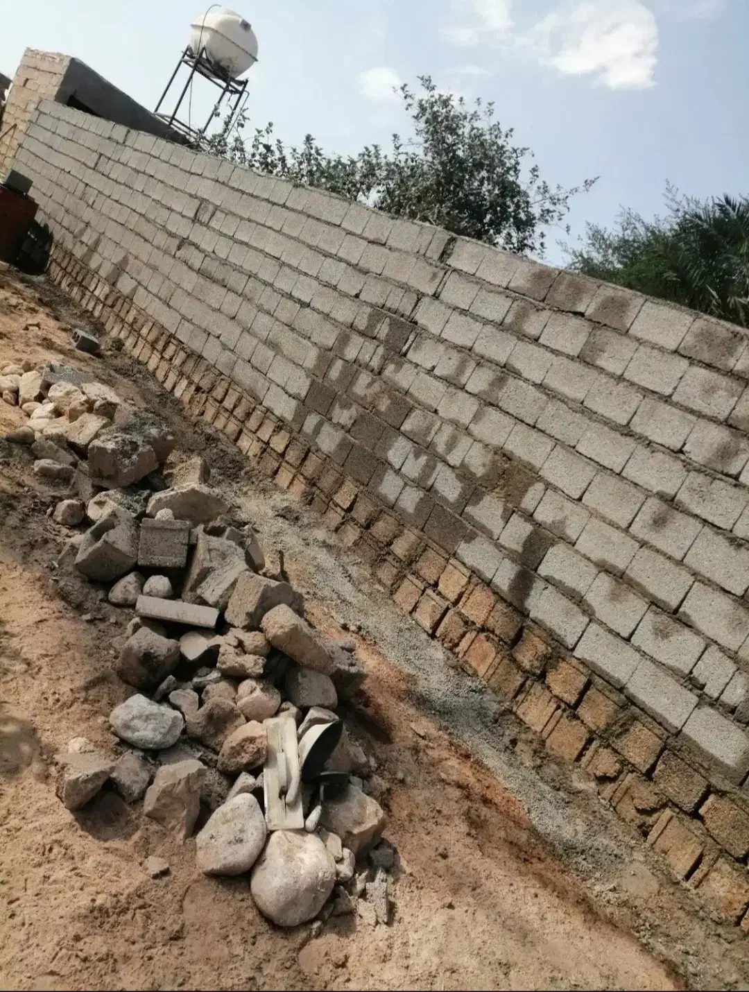 گچکاری و لکه گیری بنایی سیمان کاری دیوارچینی|خدمات پیشه و مهارت|کرمانشاه, |دیوار