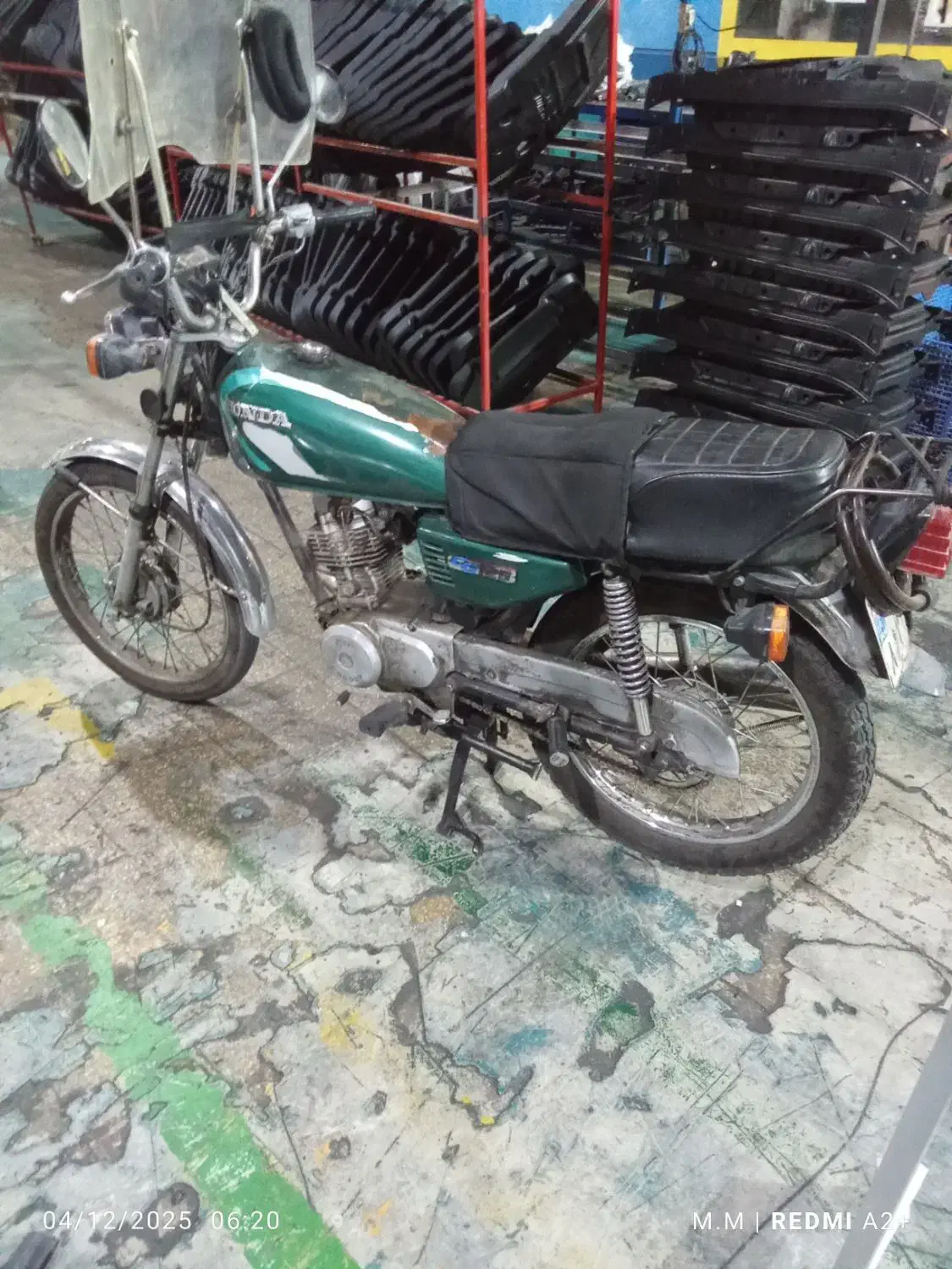 هوندا ۱۲۵|موتورسیکلت|تهران, ویلاشهر|دیوار