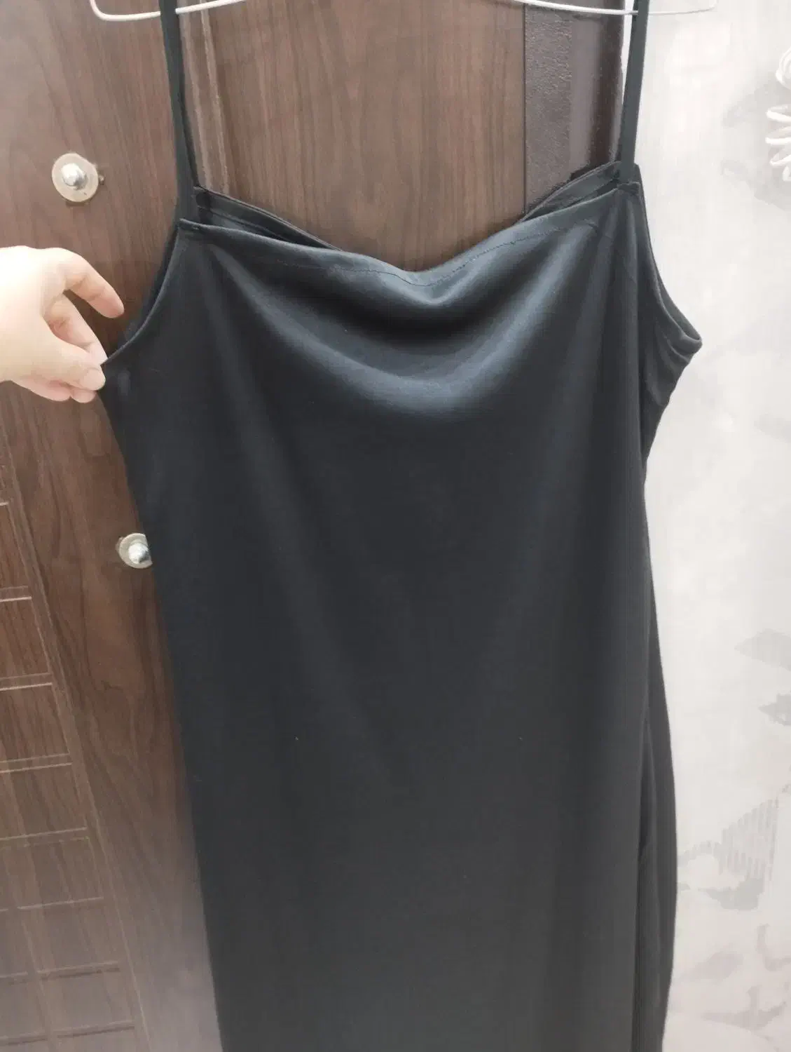 پیرهن مجلسی|لباس|بروجرد, |دیوار