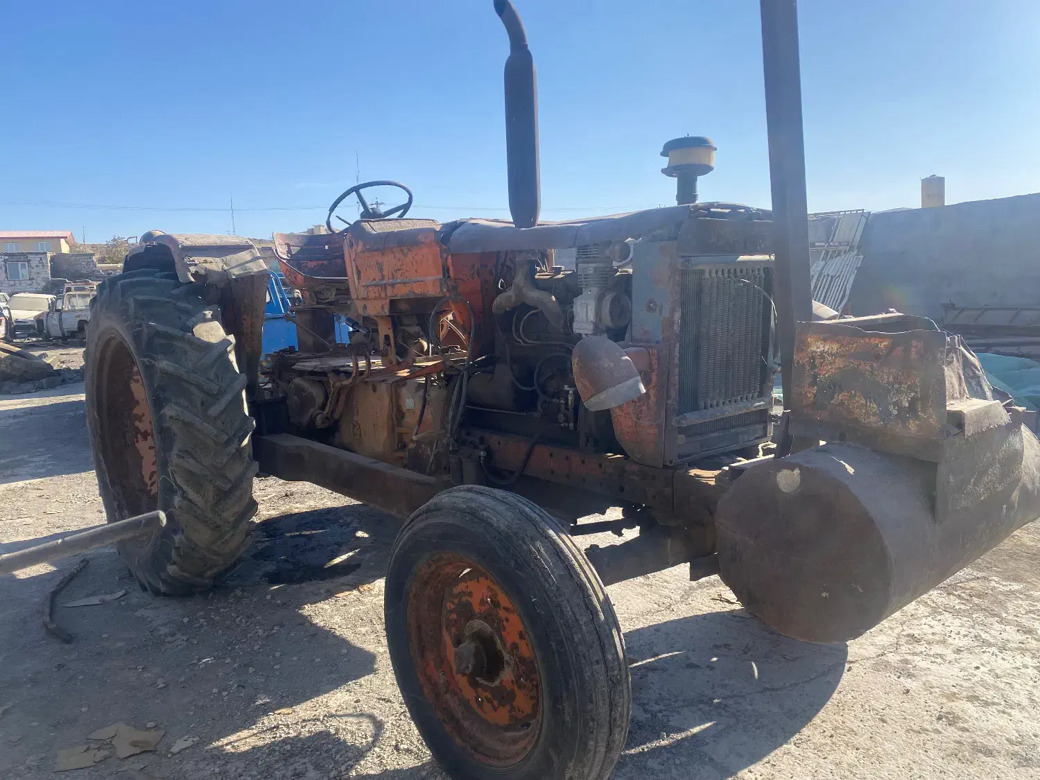 تراکتور رومانی مدل ۶۳|خودرو سنگین|اسلام‌شهر, شهرک مفیدی|دیوار