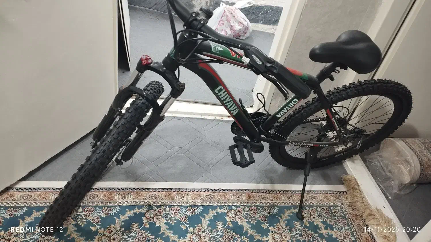 دوچرخه فروشی|دوچرخه، اسکیت، اسکوتر|قم, دروازه چوبی|دیوار