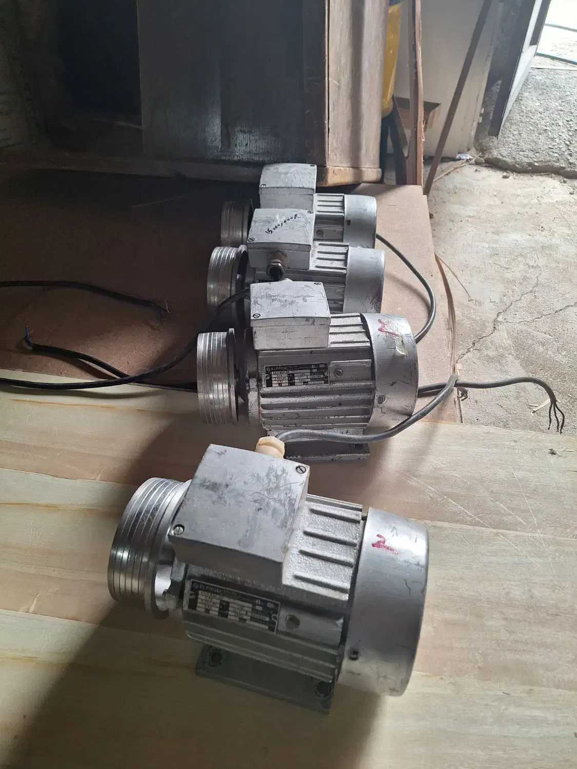 دریل ایستاده و دینام ۳ فاز|ماشینآلات صنعتی|کرج, انبار مپنا|دیوار