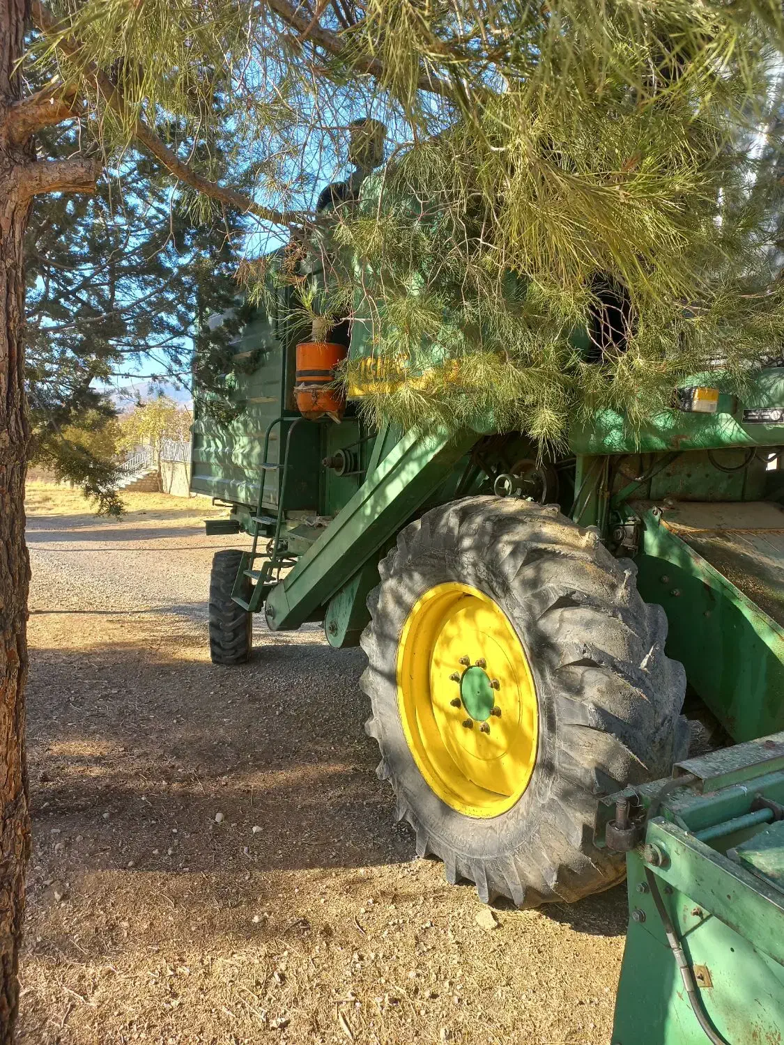 کمباین جاندیر مدل۸۴ موتور برزیل|خودرو سنگین|کرمانشاه, |دیوار