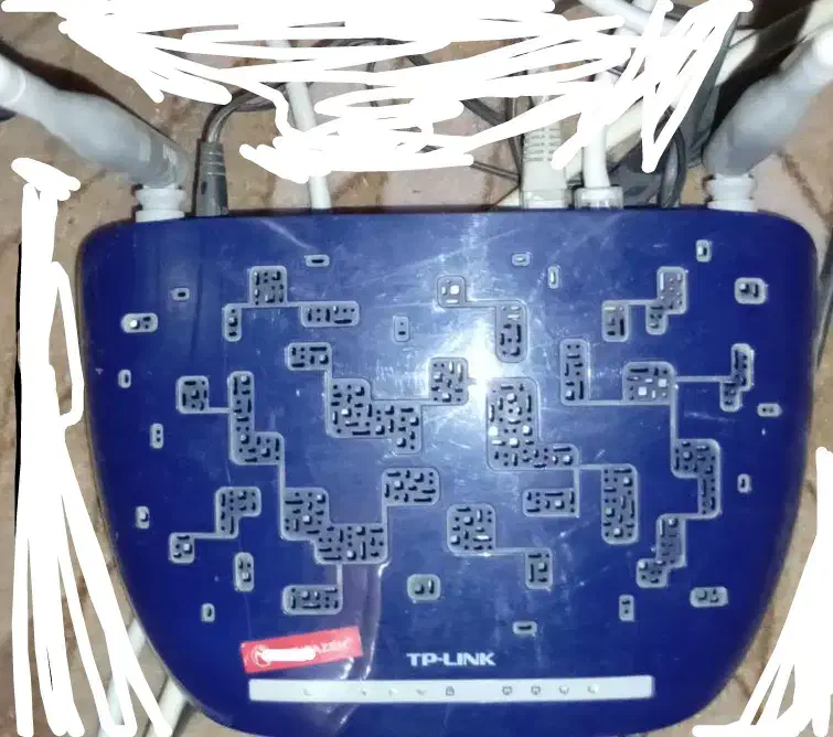 مودم تی پی لینک استوک با کارتون و وسایل|مودم و تجهیزات شبکه|کاشان, فین کوچک|دیوار