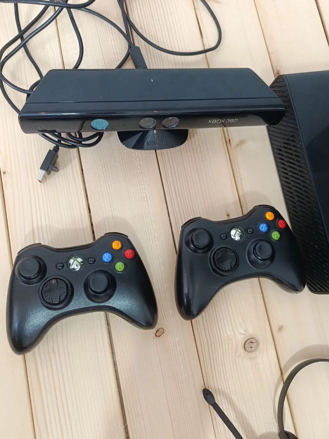 Xbox 360 super slim|کنسول، بازی ویدئویی و آنلاین|اراک, |دیوار
