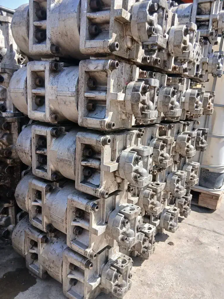 تعمیرات پمپ هیدرولیک معدنی|ماشین‌آلات صنعتی|بافق, |دیوار