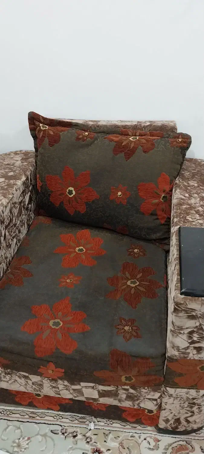 مبل ۷ نفره|مبلمان خانگی و میز عسلی|بروجرد, |دیوار