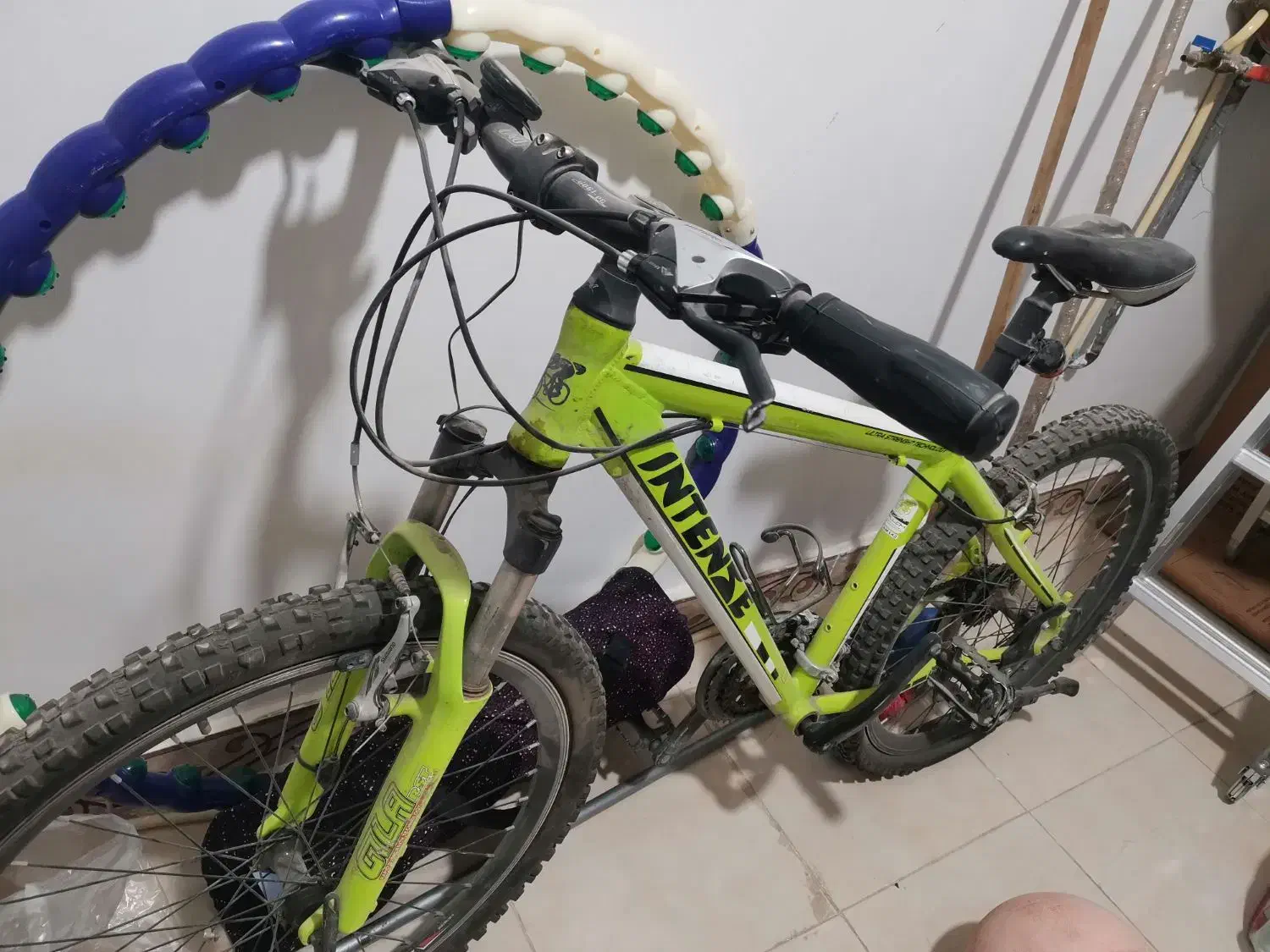 دوچرخه 26 اینتنز|دوچرخه، اسکیت، اسکوتر|صحنه, |دیوار