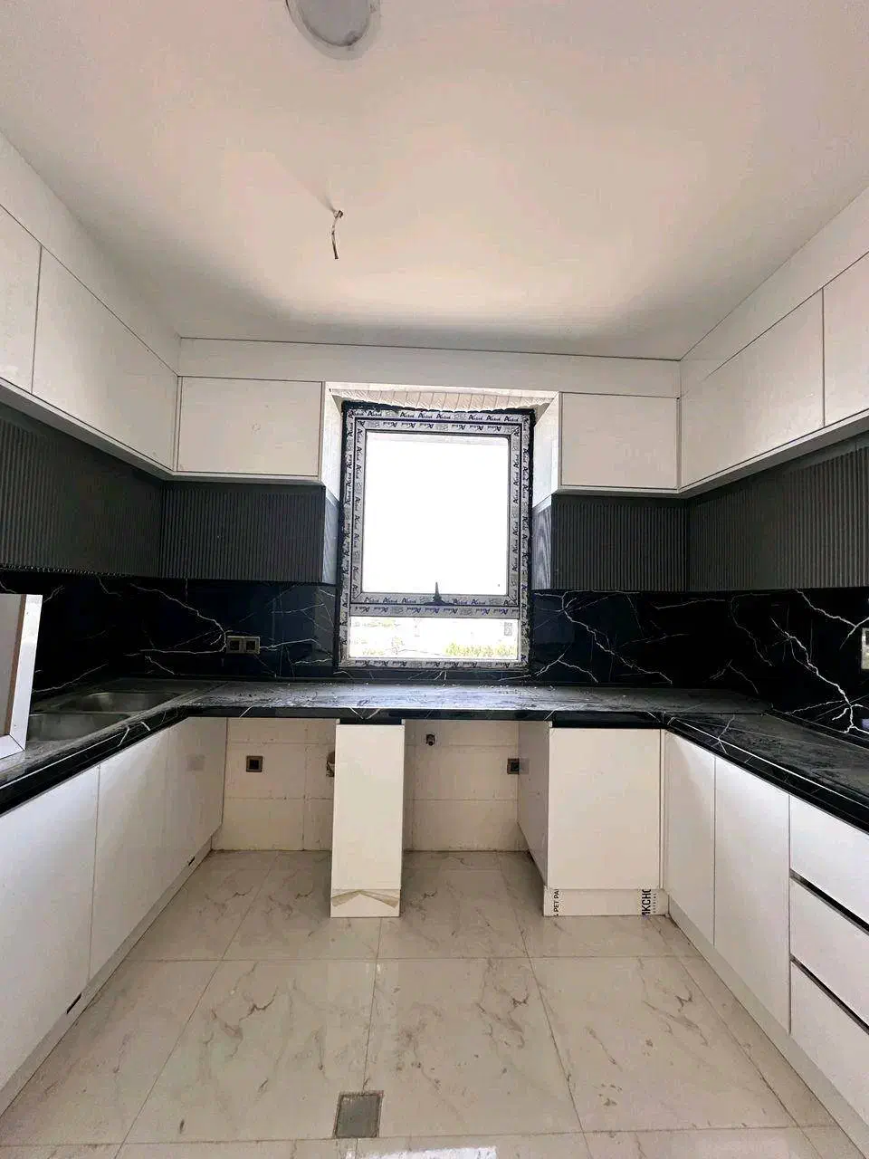 دفتر کار ۱۱۰ متری در بلوار شهید ریگی|اجارهٔ دفتر کار، اتاق اداری، مطب|چابهار, |دیوار