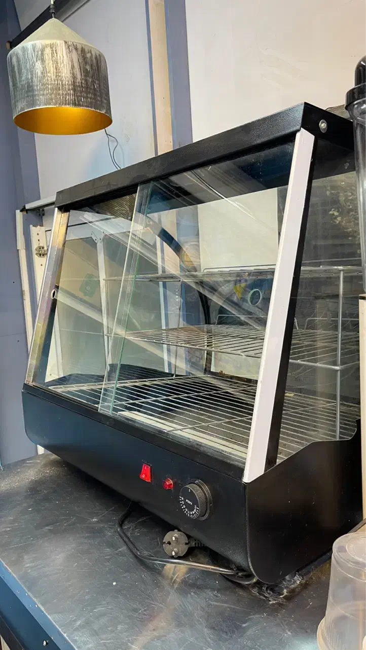 گرمکن کیک و پیراشکی|کافیشاپ و رستوران|قم, باجک دو|دیوار