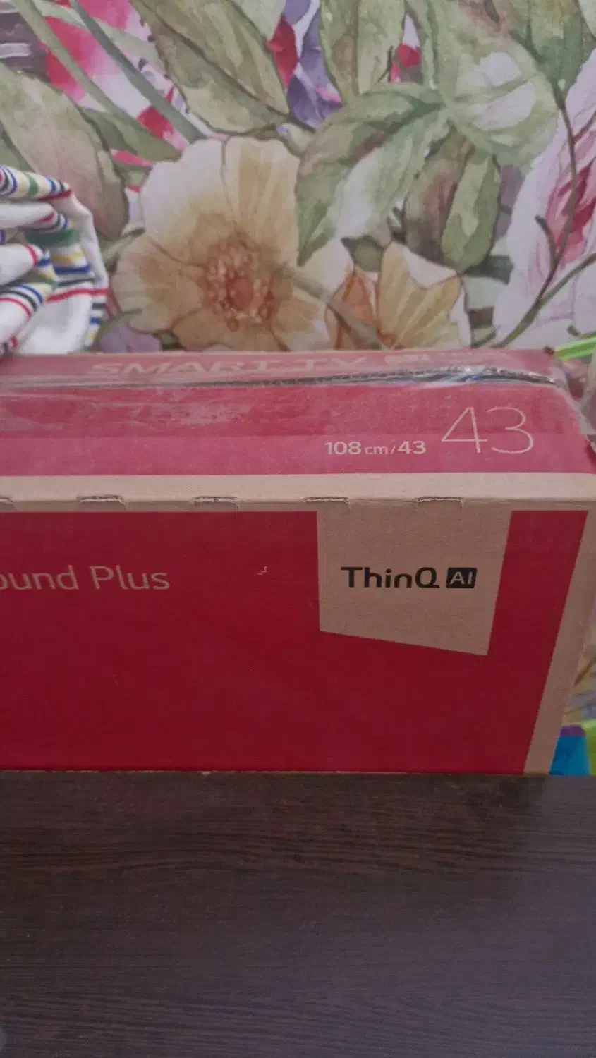 ۴۳ اینچ ال جی هوشمند|تلویزیون و پروژکتور|اصفهان, تخت فولاد|دیوار