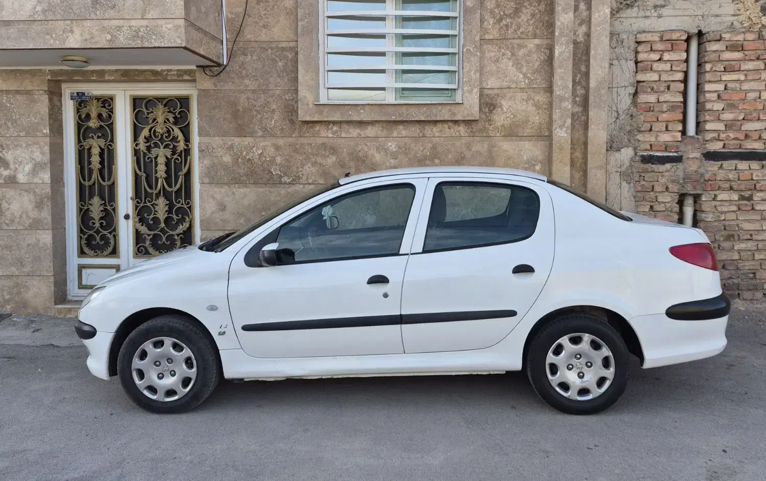 206sd v8|خودرو سواری و وانت|کرمان, |دیوار