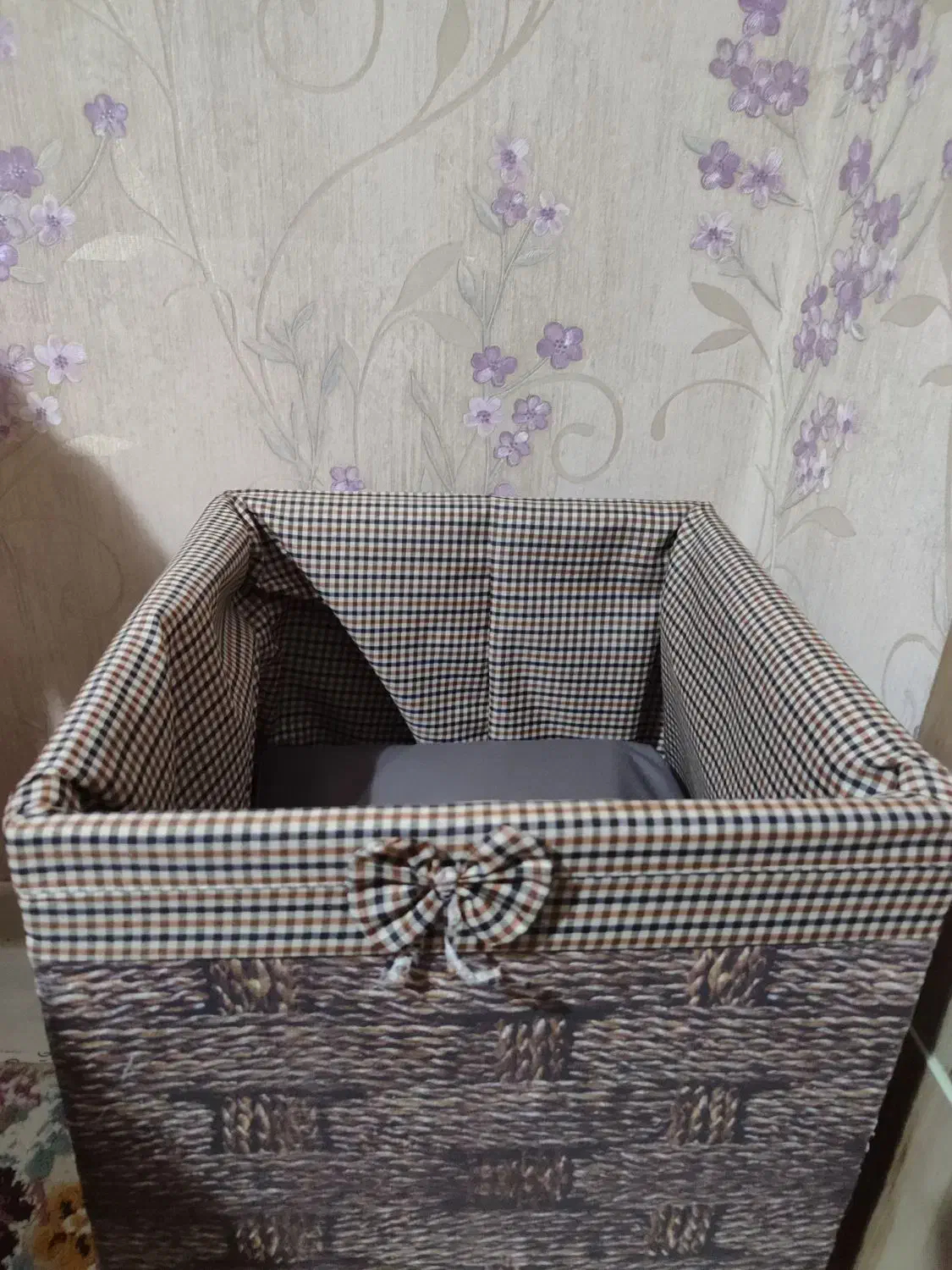 نشیمن زیبا کاملا نو نو|صندلی و نیمکت|صدرا-فارس, فاز ۱|دیوار