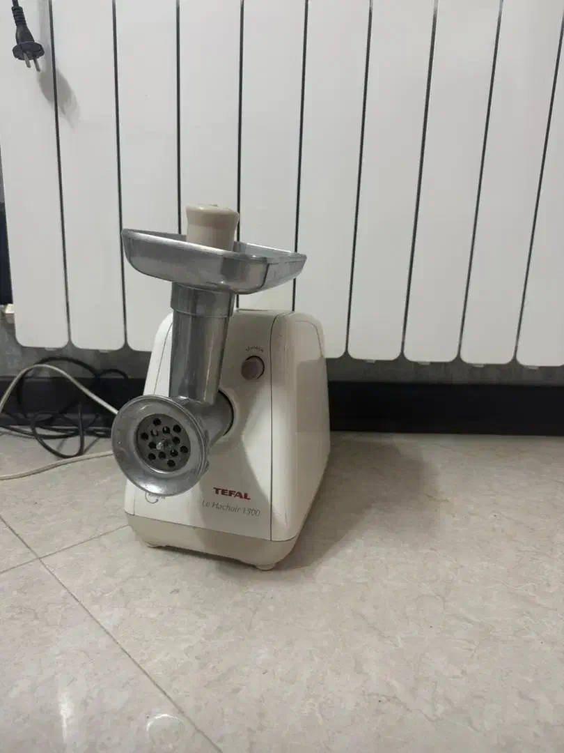 چرخ گوشت|خردکن، آسیاب، غذاساز|زاهدان, |دیوار