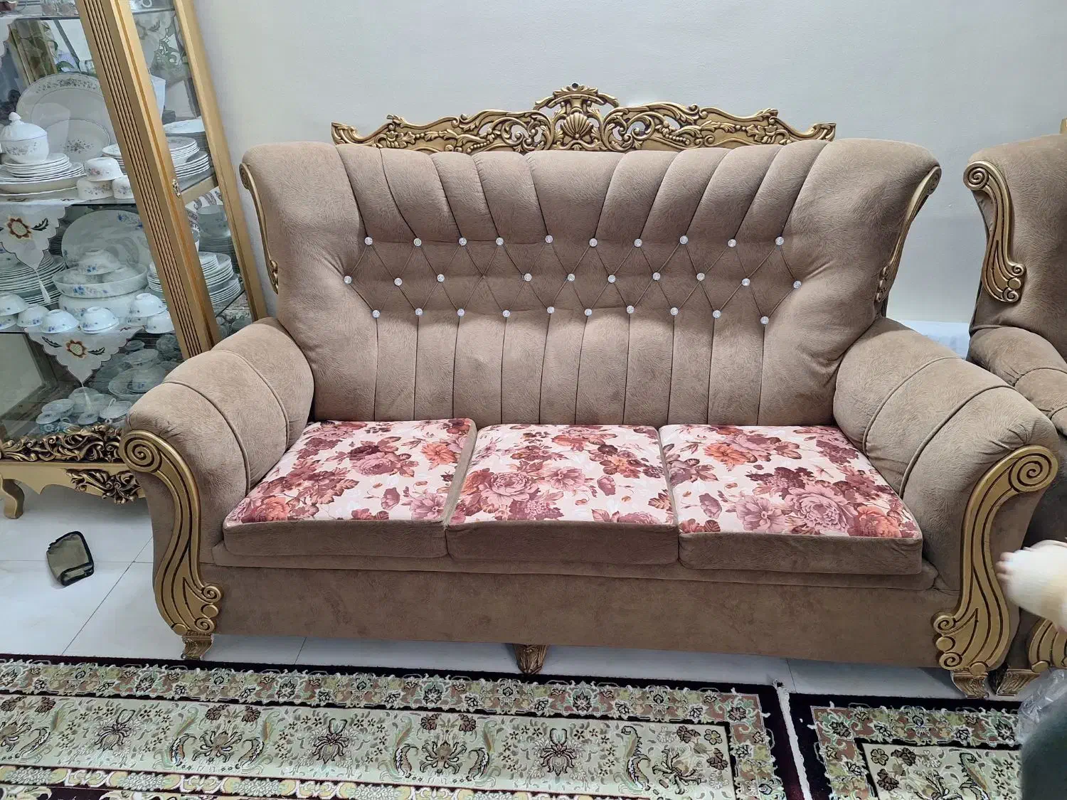 فروش مبل 9نفره نیمه سلطنتی|مبلمان خانگی و میز عسلی|پرند, فاز ۶|دیوار