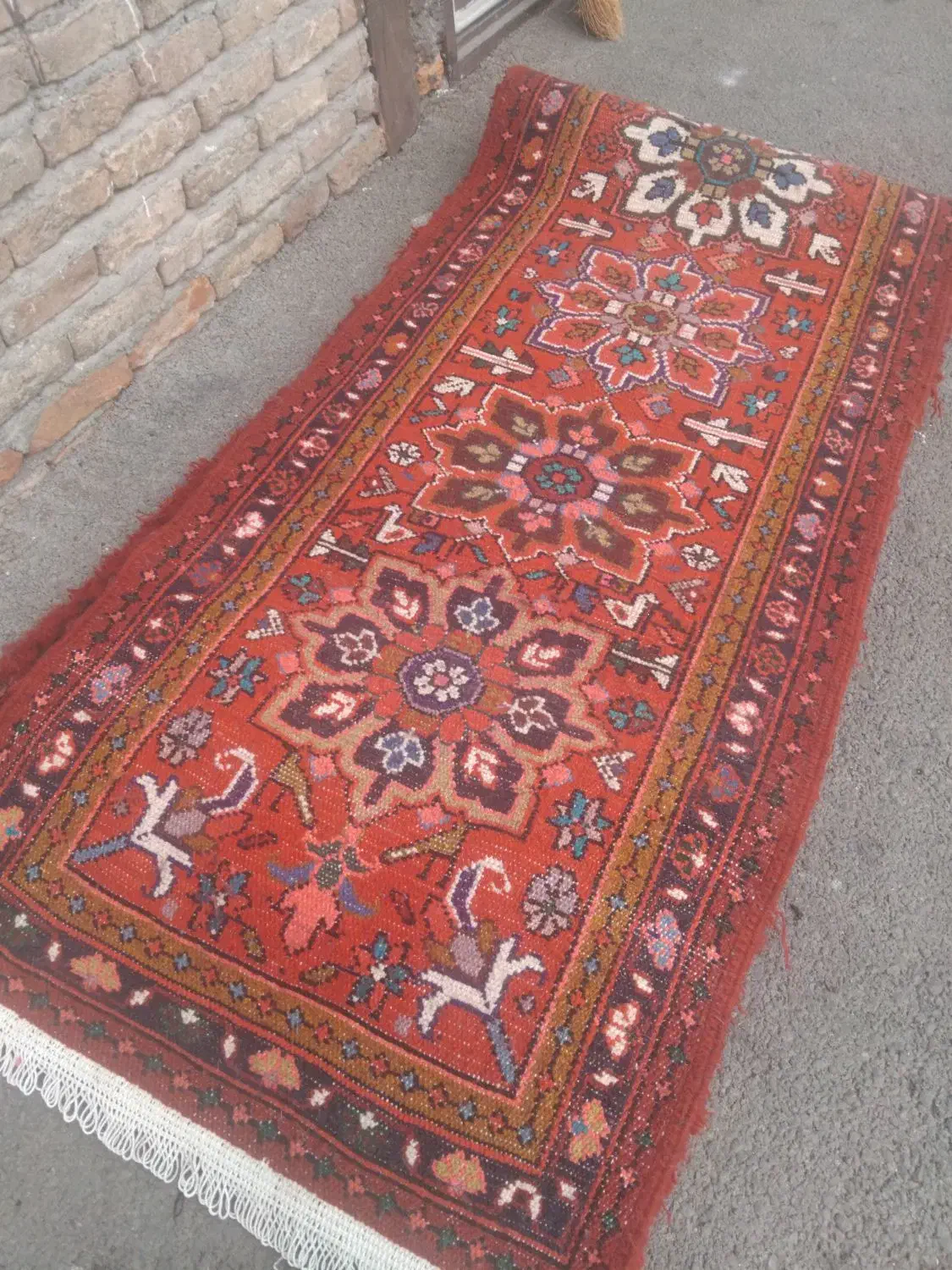 فرش کناره تازه از دار افتاده|فرش|تبریز, |دیوار