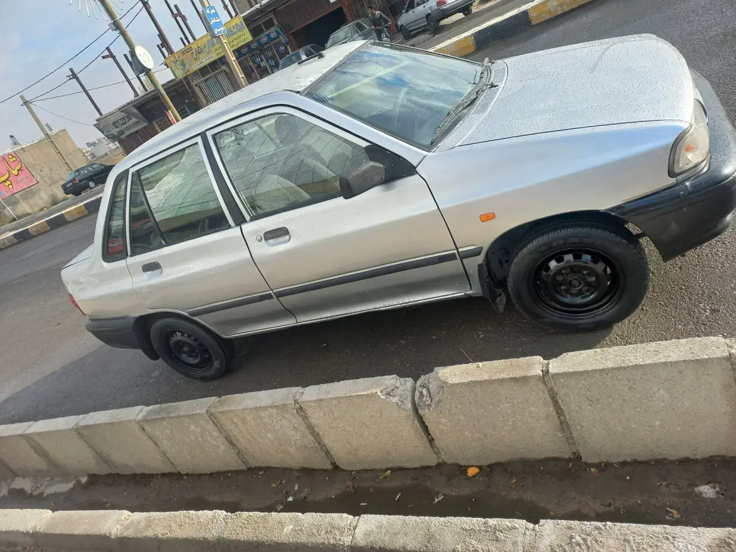 پراید مدل ۹۲خوش رخ|خودرو سواری و وانت|قروه, |دیوار