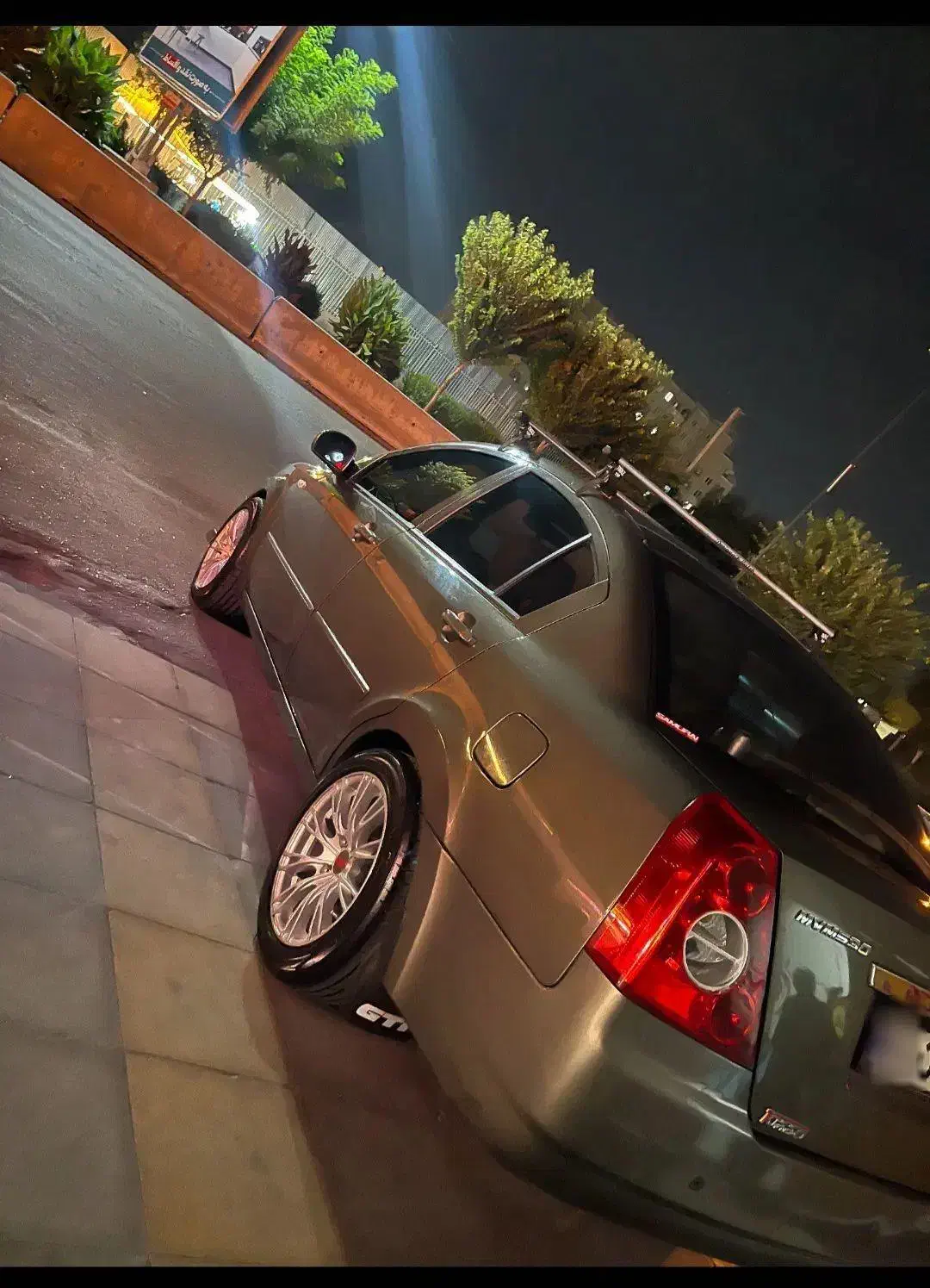 ام وی ام ۵۳۰|خودرو سواری و وانت|کرج, حصارک بالا|دیوار