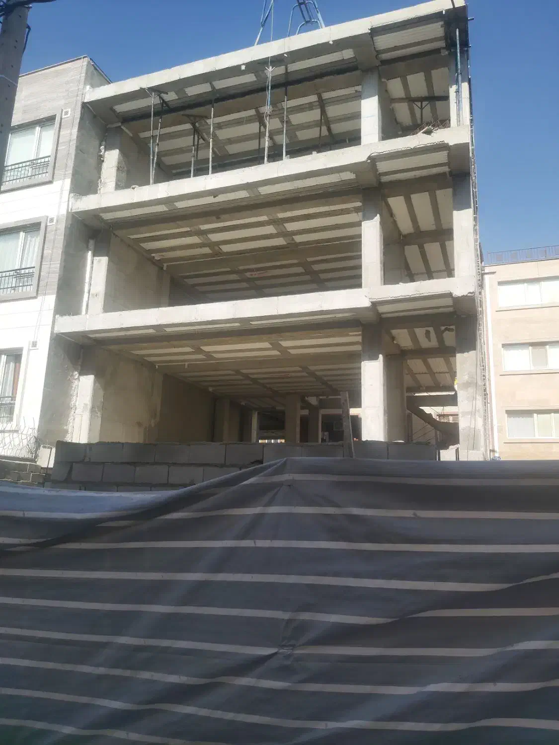 پیش فروش آپارتمان سه واحدی دو خوابه مستردار|پیشفروش املاک|شیراز, دشت چنار|دیوار