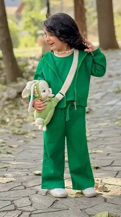 کیف|کیف، کفش، کمربند|اصفهان, قائمیه|دیوار