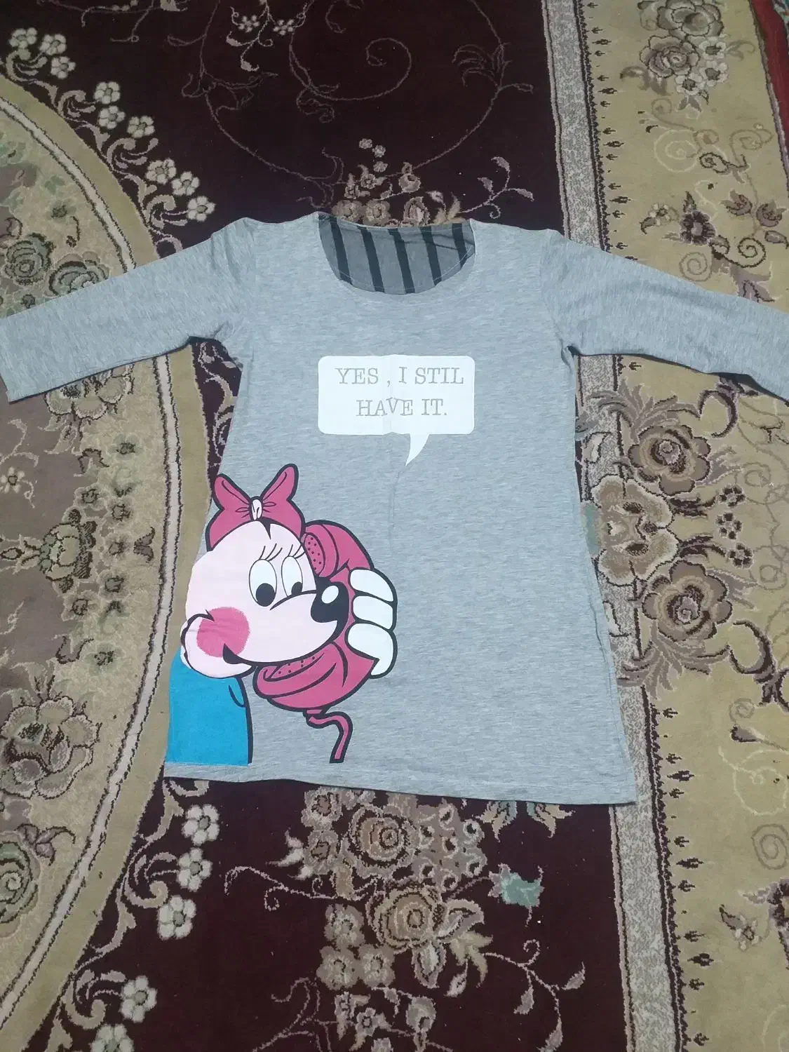 چند دست لباس نو|لباس|کرمانشاه, |دیوار