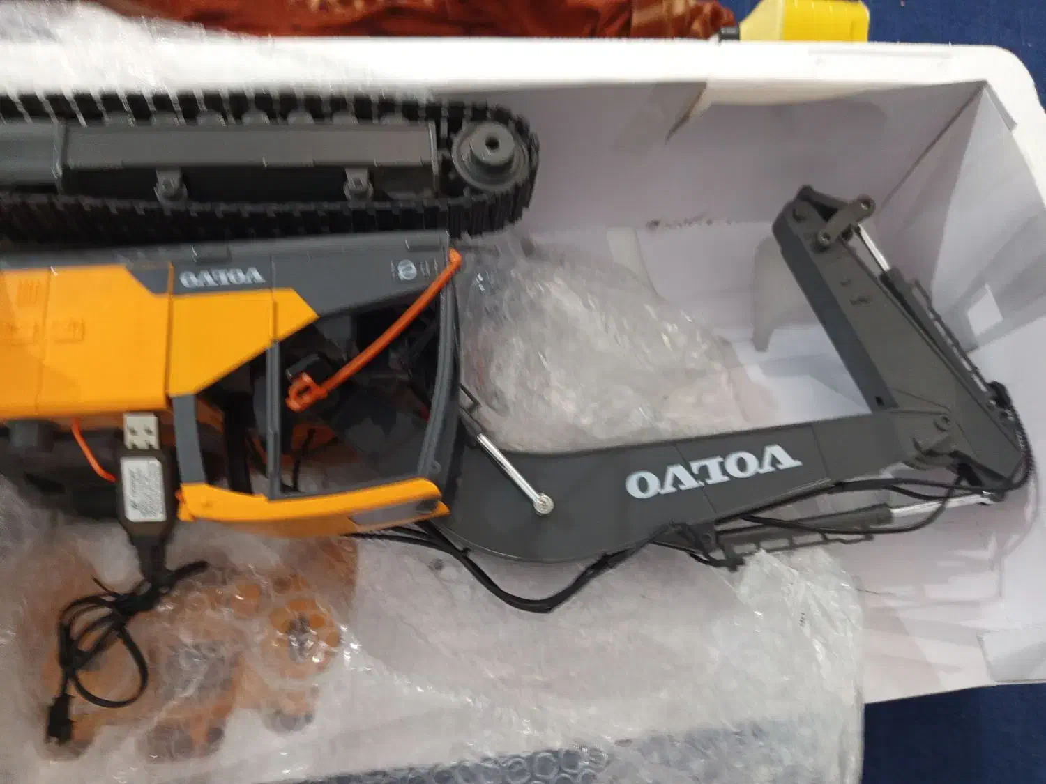 بیل مکانیکی اسباب بازی|اسباببازی|شاهینشهر, فردوسی|دیوار