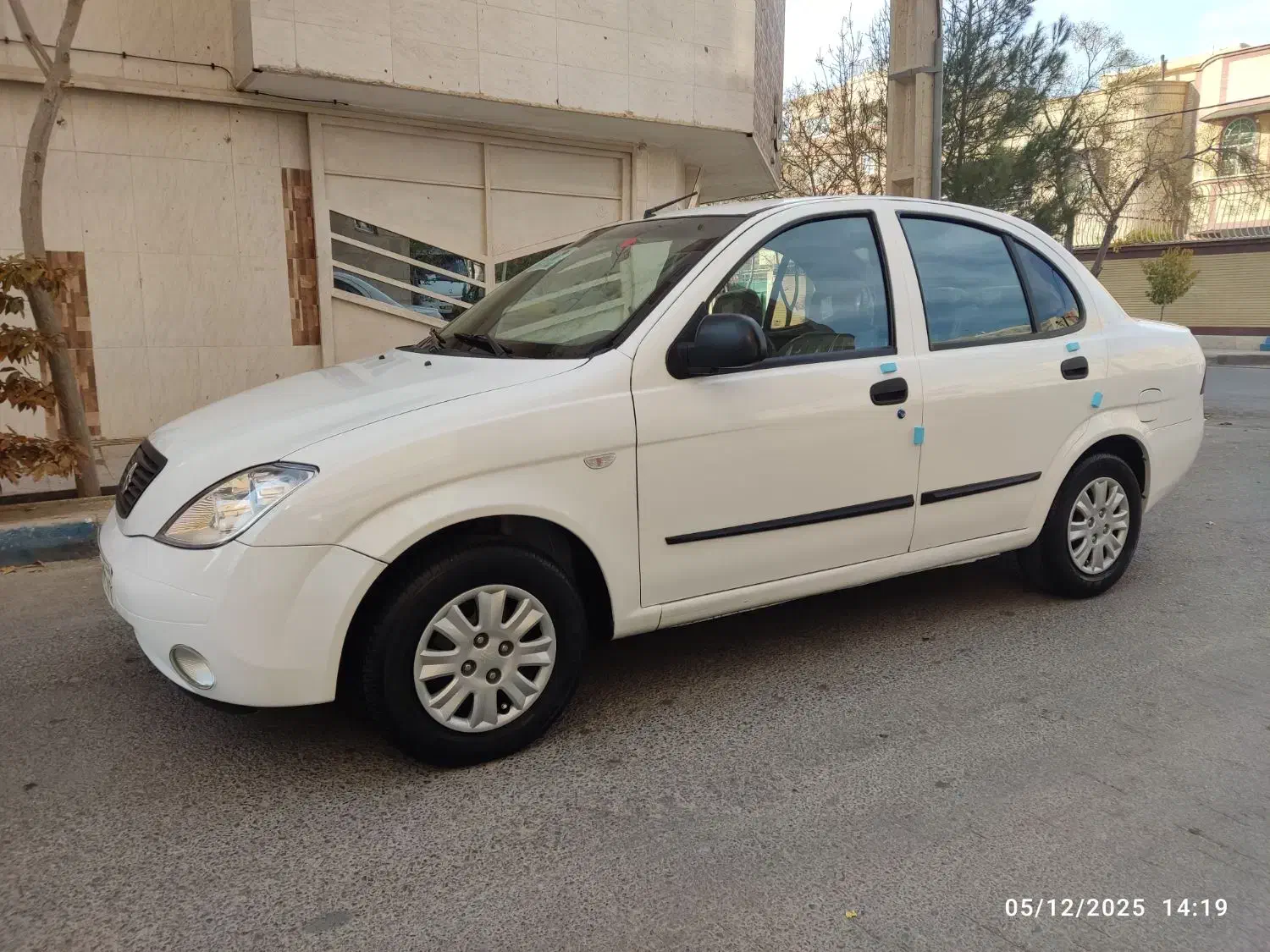 تیبا ۱ سفید مدل 98بدون رنگ و ضربه کارمندی درحد صفر|خودرو سواری و وانت|شاهینشهر, شیخ بهایی|دیوار