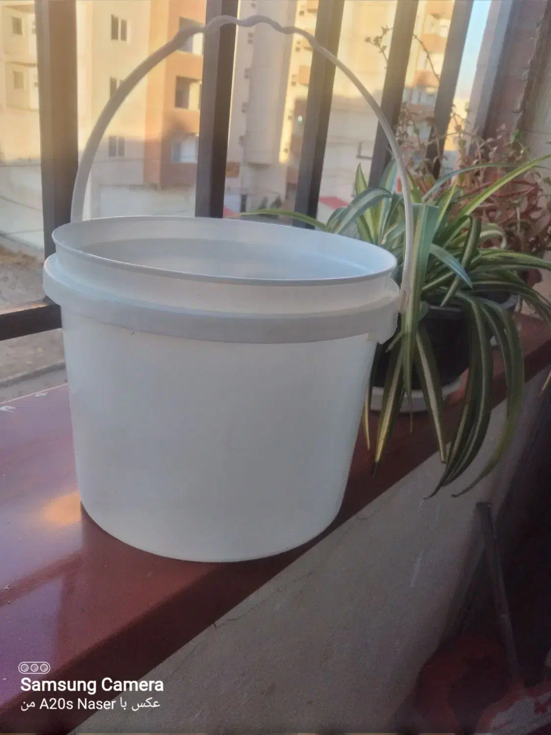 سطل ۶کیلویی درب دار سالم|ظروف نگهدارنده، پلاستیکی، یک‌بارمصرف|هشتگرد, شهرک ایران خودرو|دیوار