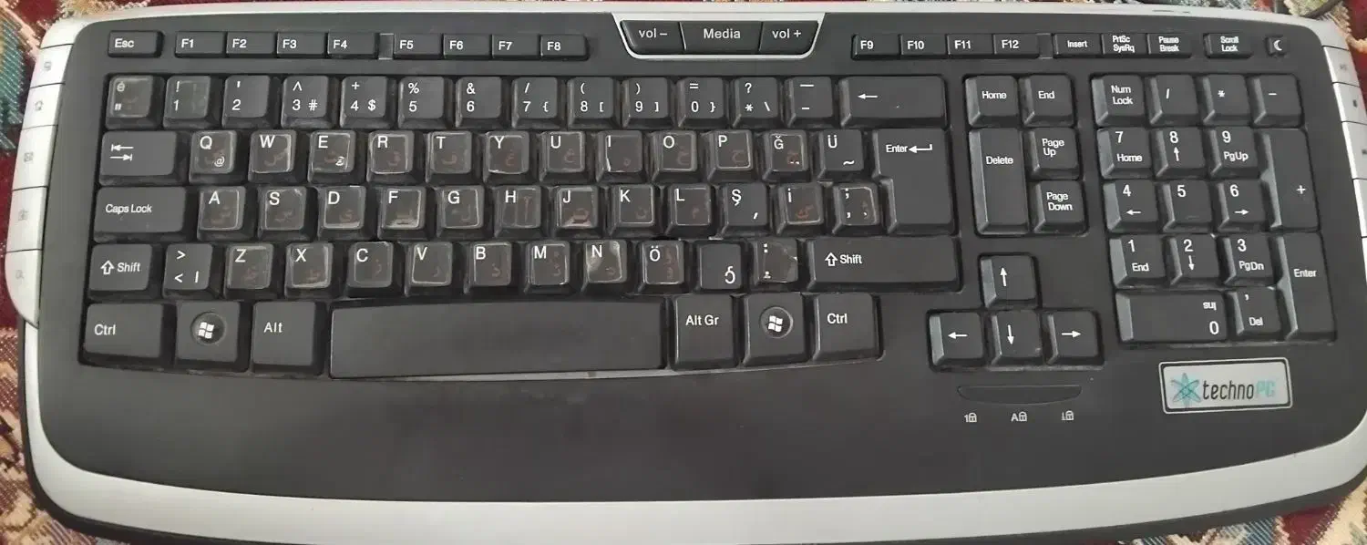 کیبورد مدلtechno|قطعات و لوازم جانبی رایانه|کوچصفهان, |دیوار