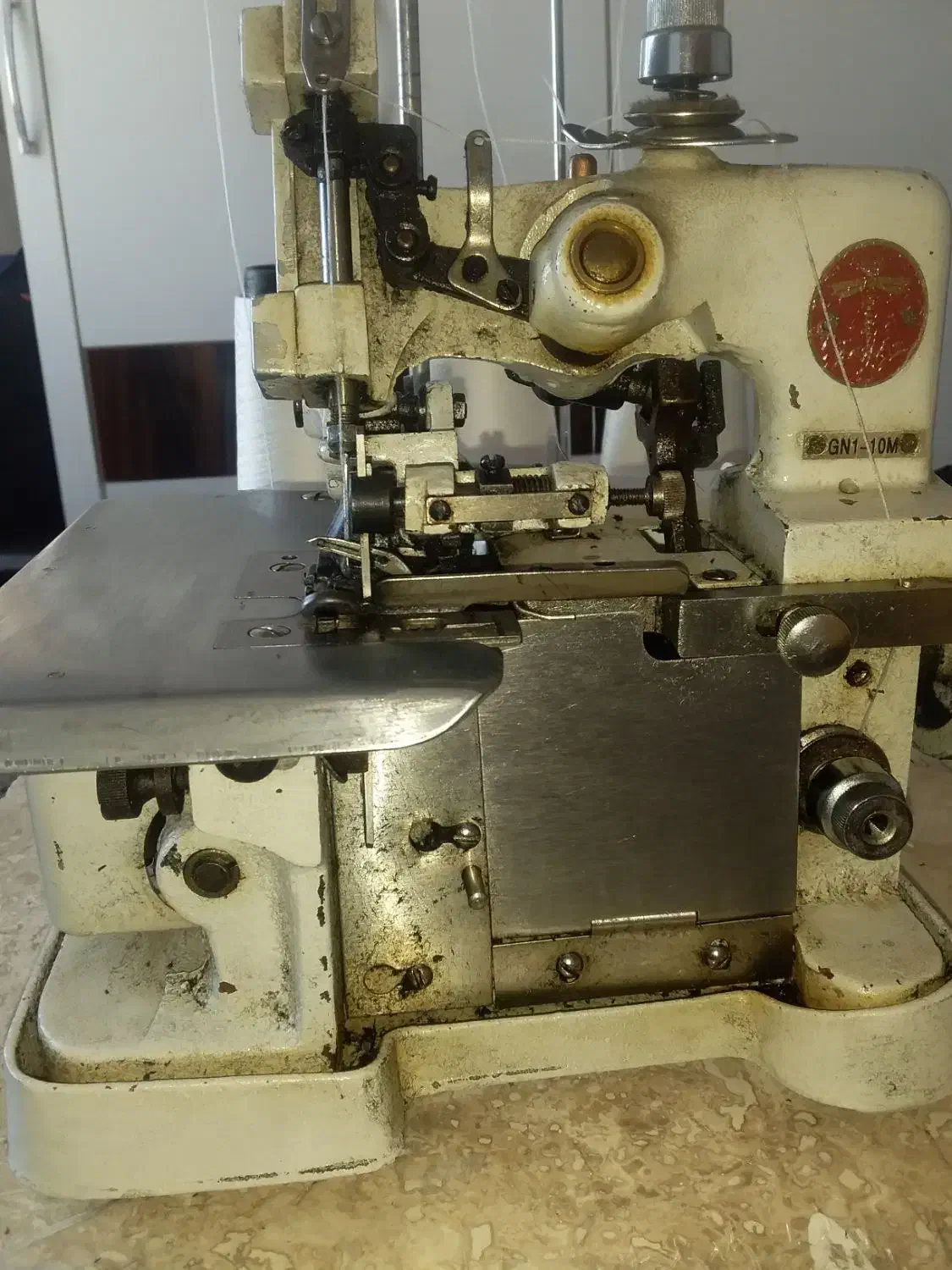 سردوزخانگی|چرخ خیاطی و ریسندگی|سنندج, |دیوار