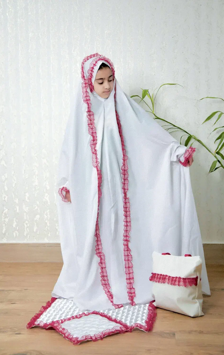 تولید ست جشن تکلیف|لباس|میناب, |دیوار