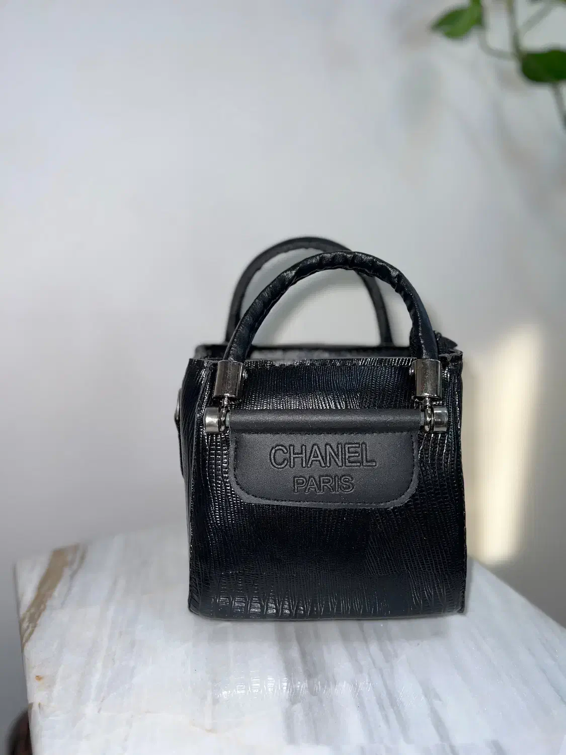 جمع اوری مغازه زیر قیمت عمده|کیف، کفش، کمربند|آمل, |دیوار