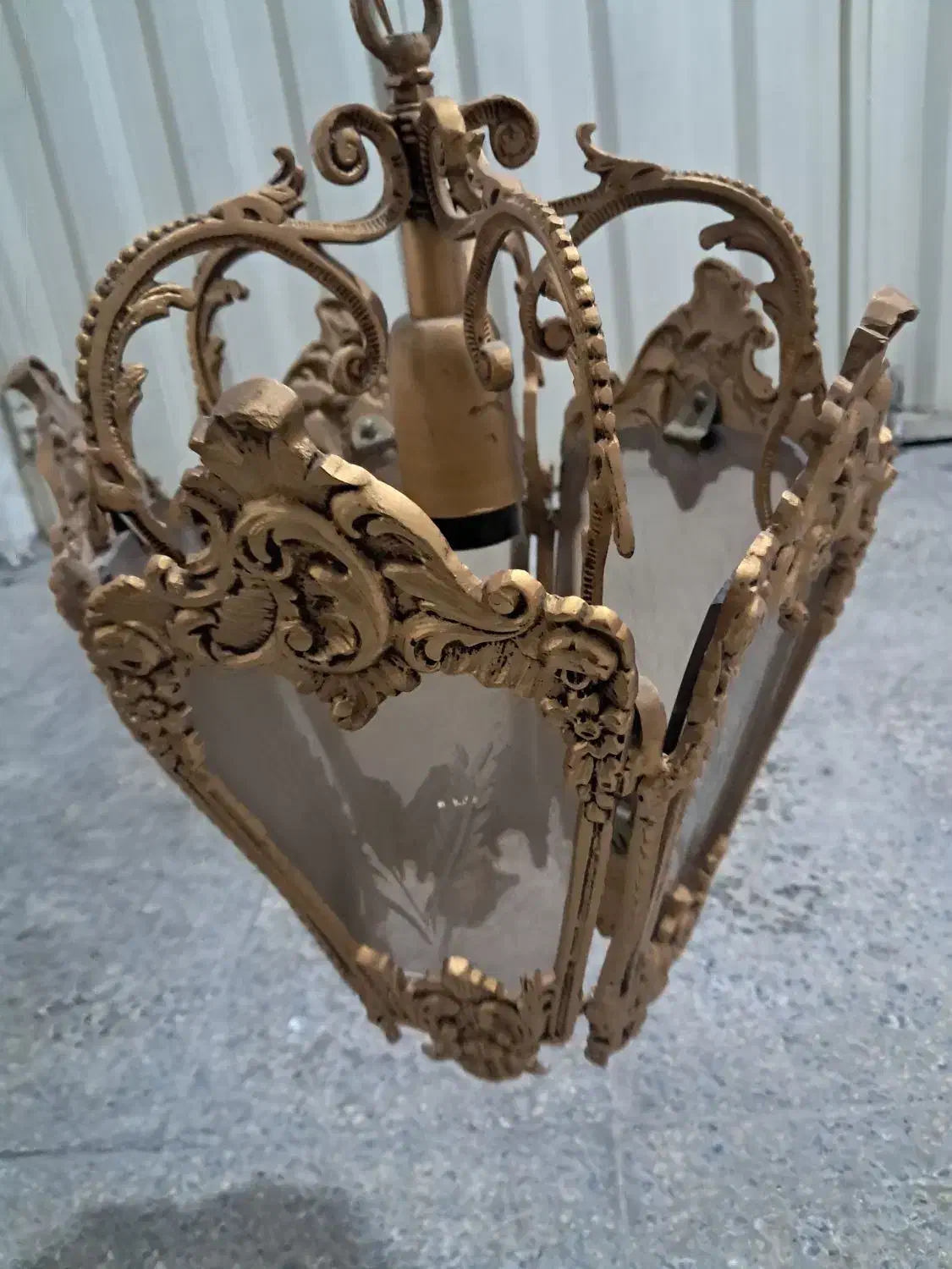 لوستر|لوستر و چراغ آویز|پاکدشت, حصار امیر|دیوار