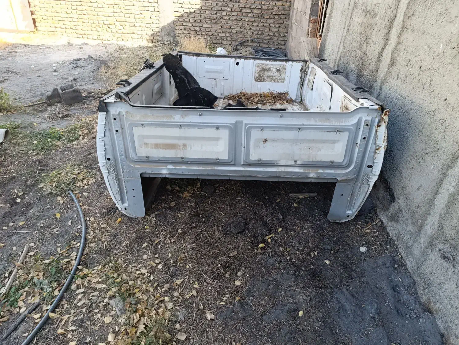 لنکن عقب اریسان|قطعات یدکی و لوازم جانبی|قروه, |دیوار