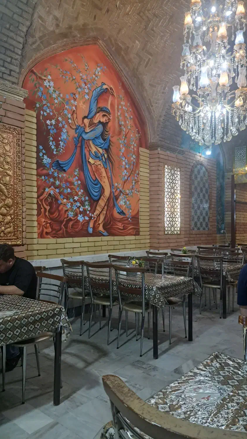 استخدام تراکت پخش کن و داد زن|استخدام بازاریابی و فروش|اصفهان, نقش جهان|دیوار