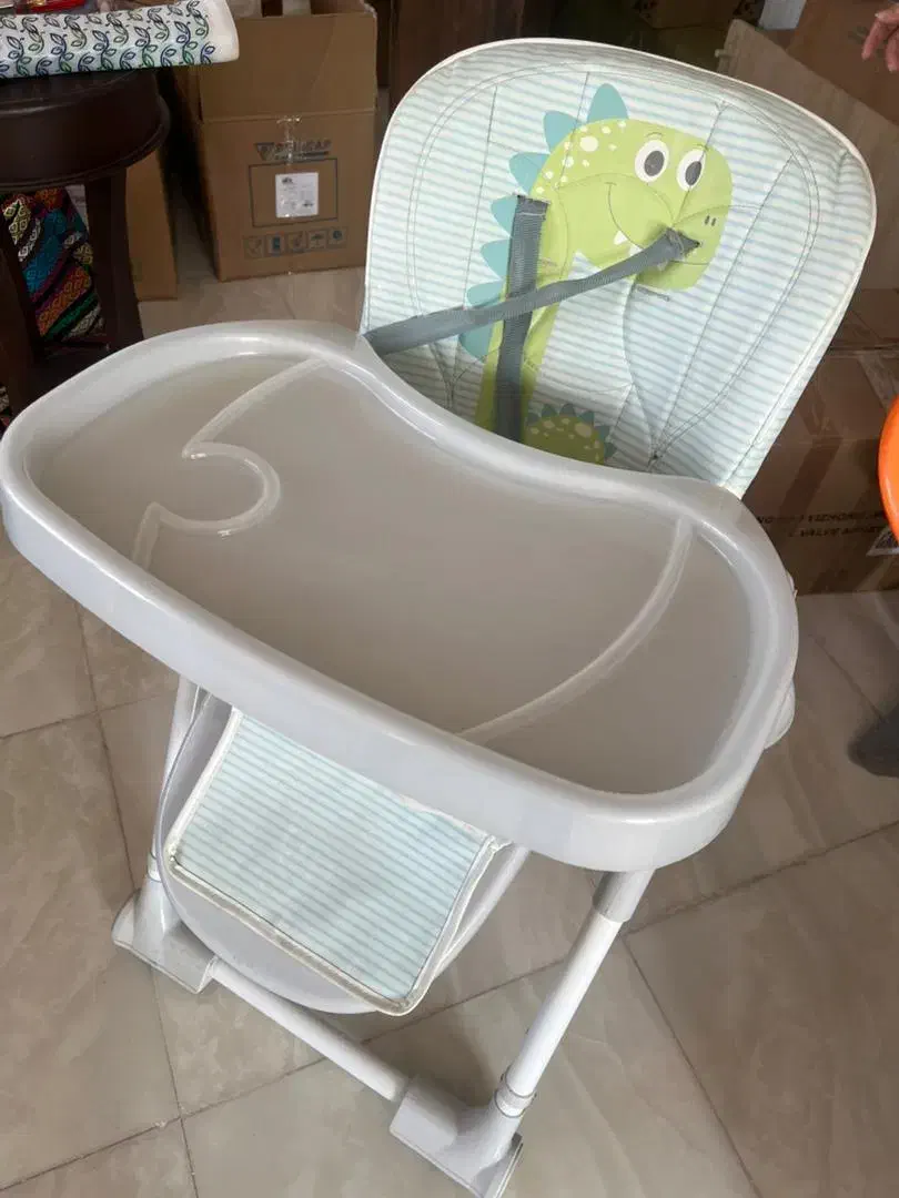 صندلی غذای کودک|اسباب و اثاث بچه|اشتهارد, |دیوار