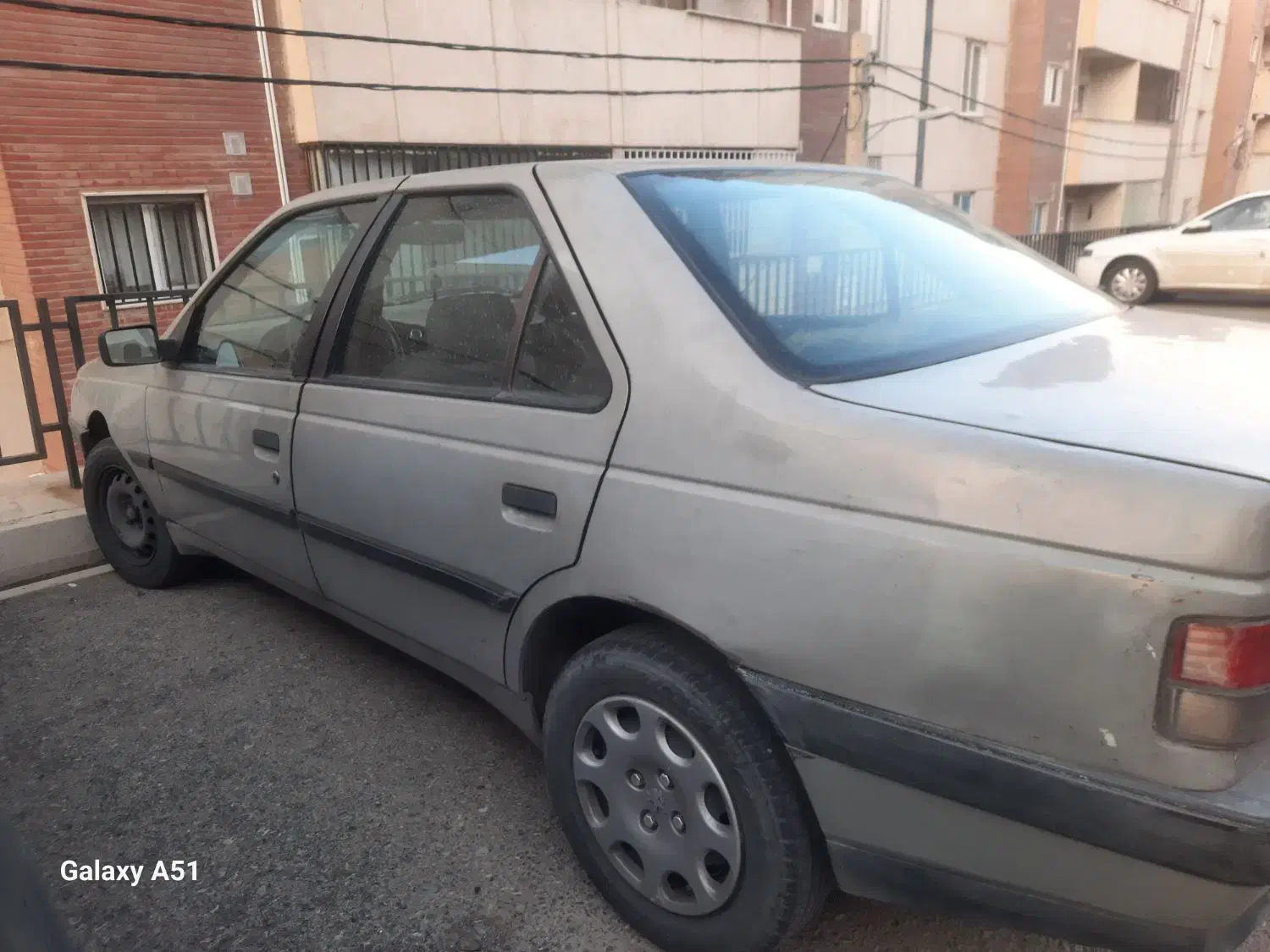 آردی ۱۳۸۳ ۳۷۷۰۰۰|خودرو سواری و وانت|ملارد, |دیوار