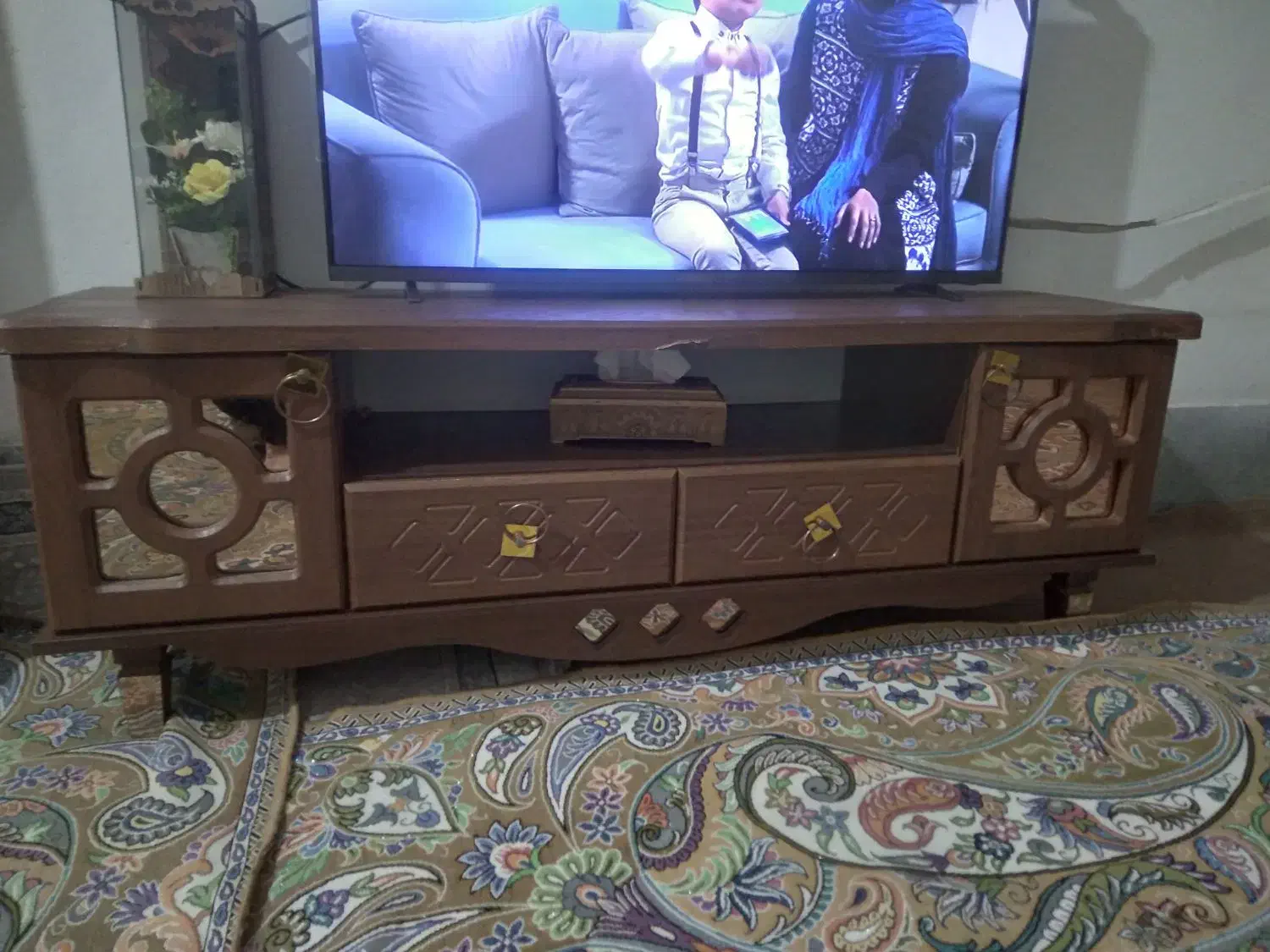 میزتلوزیون کنسول|بوفه، ویترین، کنسول|قم, قلعه کامکار|دیوار