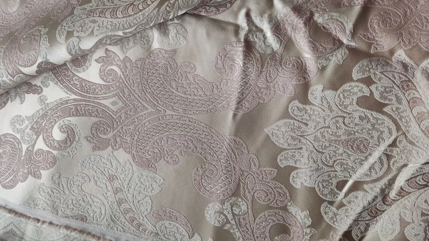 پارچه پرده|پرده، رانر، رومیزی|حویق, |دیوار