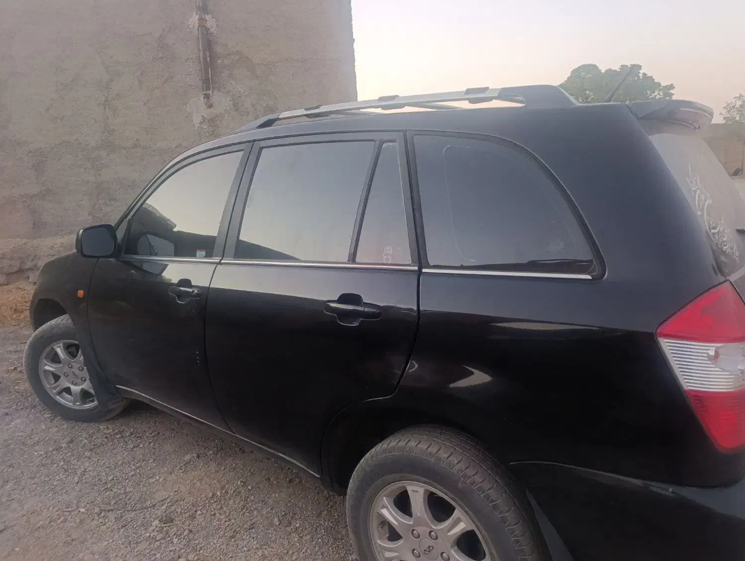 ام وی ام|خودرو سواری و وانت|همدان, |دیوار