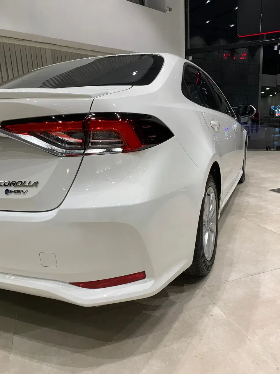 تویوتا کرولا هیبرید ۲۰۲۵ فولترین نسخه|خودرو سواری و وانت|رشت, انصاری|دیوار