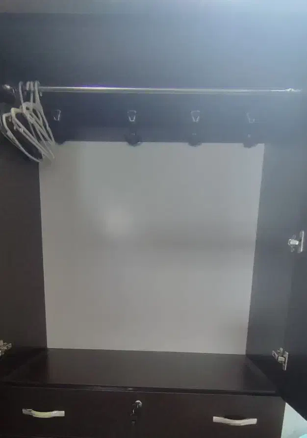 کمد|جاکفشی، کمد، دراور|قم, نخودی|دیوار