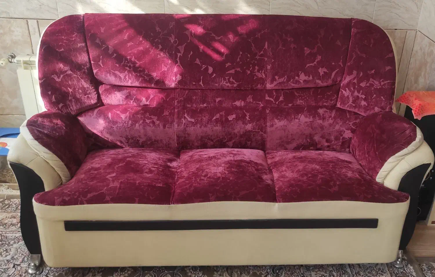 مبل ۷ نفره شیک|مبلمان خانگی و میز عسلی|سیرجان, |دیوار