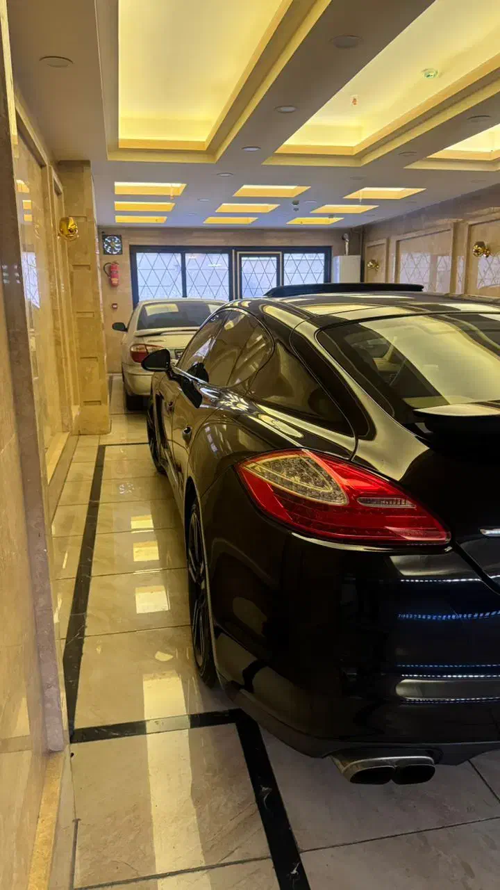 پورشه پانامرا ۲۰۱۲|خودرو سواری و وانت|تهران, دزاشیب|دیوار