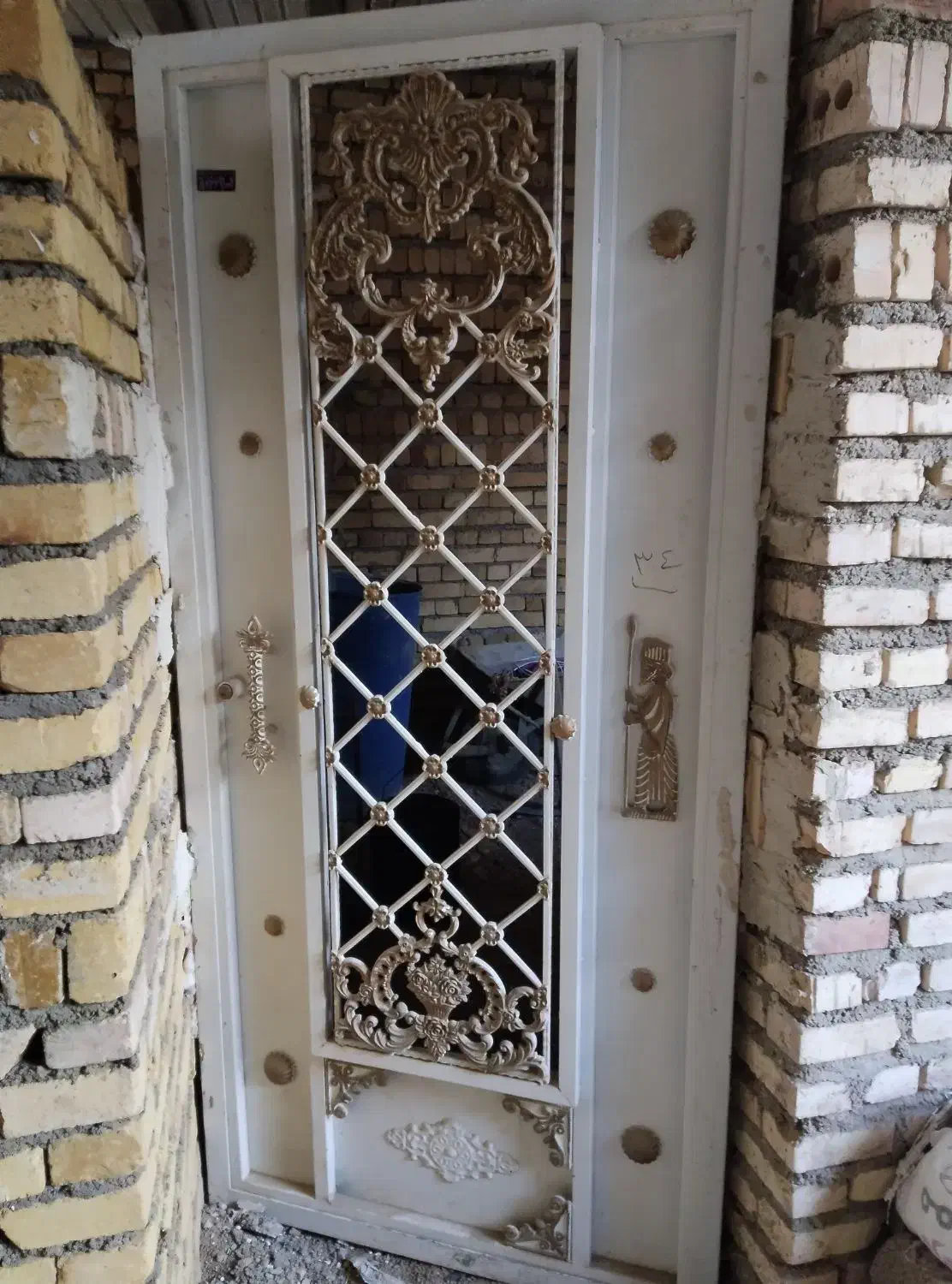 درب ورودی|مصالح و تجهیزات ساختمان|ارومیه, |دیوار